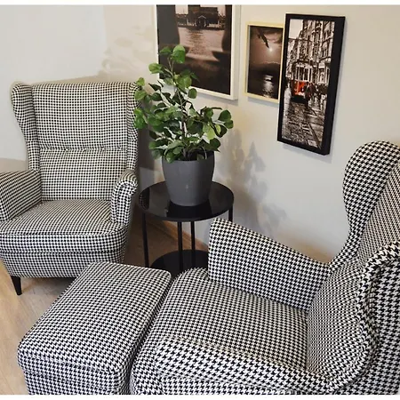 Aslan Apartment